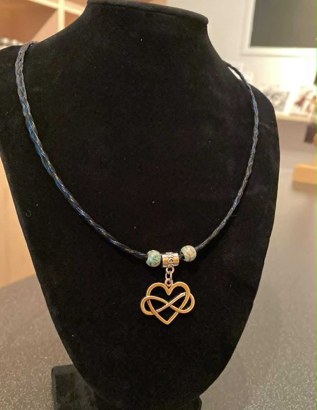 Collier en crin de cheval