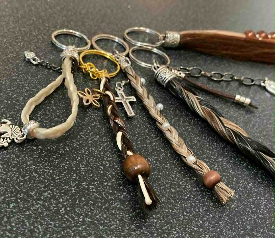 Porte-clés en crin de cheval